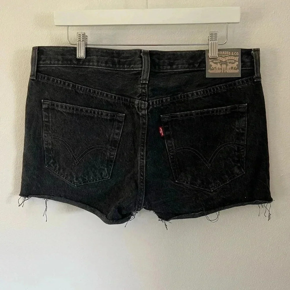 Levi's‎ 501 Black Button Fly Cutoff Denim Jean Shorts Size 30 - Picture 7 of 10